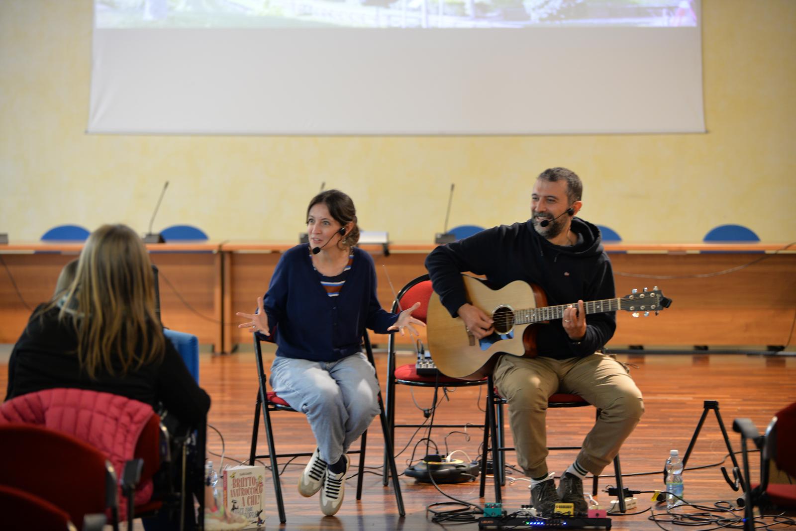 Giuditta e Claudio sul palco